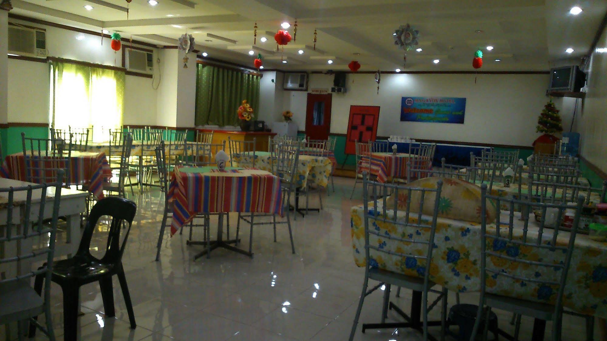 Magayon Hotel Легазпи Екстериор снимка